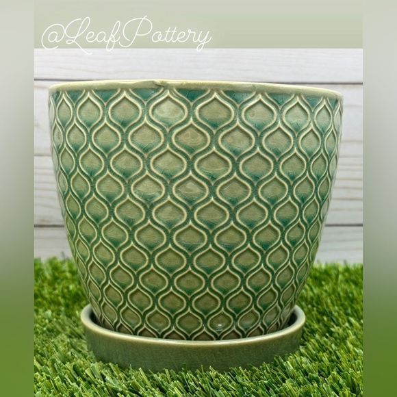 Other - Coral Aqua/Green Ceramic Planter Pot with Saucer Attached